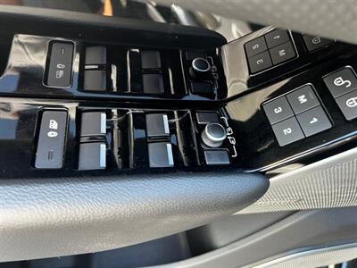2019 Land Rover Range Rover Velar P340 R-Dynamic SE - Photo 28 - Salt Lake City, UT 84115