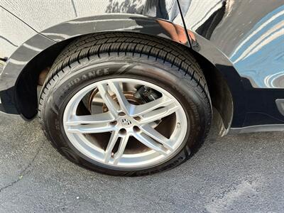 2024 Porsche Macan - Photo 12 - Salt Lake City, UT 84115