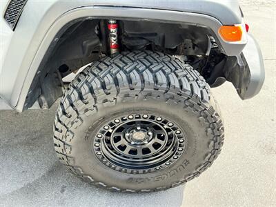 2022 Jeep Gladiator Rubicon   - Photo 11 - Salt Lake City, UT 84115