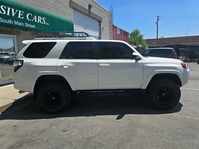 2018 Toyota 4Runner SR5   - Photo 8 - Salt Lake City, UT 84115