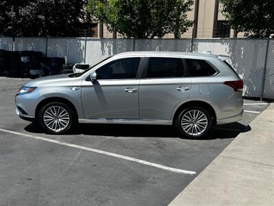 2019 Mitsubishi Outlander PHEV SEL - Photo 4 - Salt Lake City, UT 84115