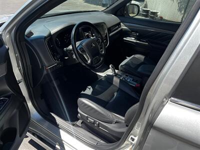 2019 Mitsubishi Outlander PHEV SEL - Photo 14 - Salt Lake City, UT 84115