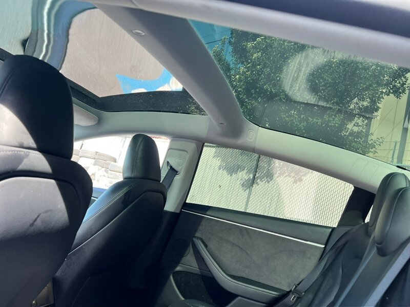 2024 Tesla Model 3 Long Range photo 16