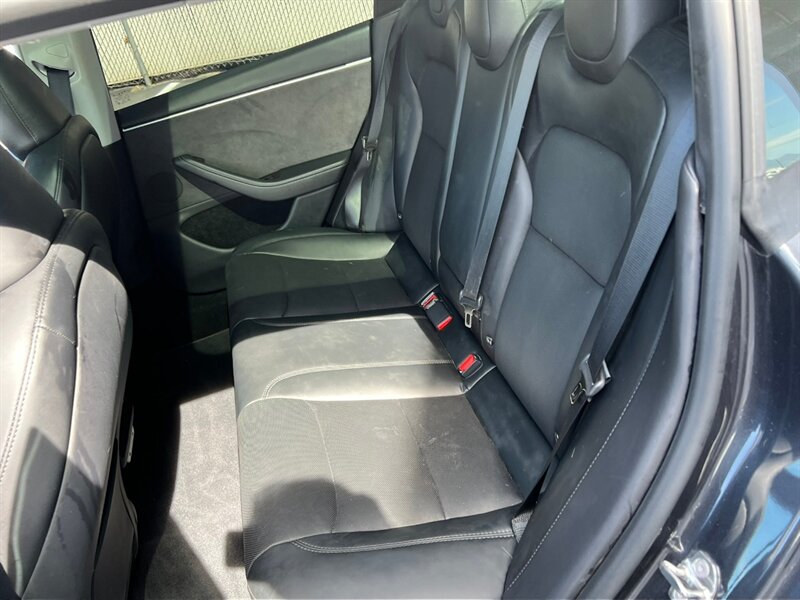 2024 Tesla Model 3 Long Range photo 15