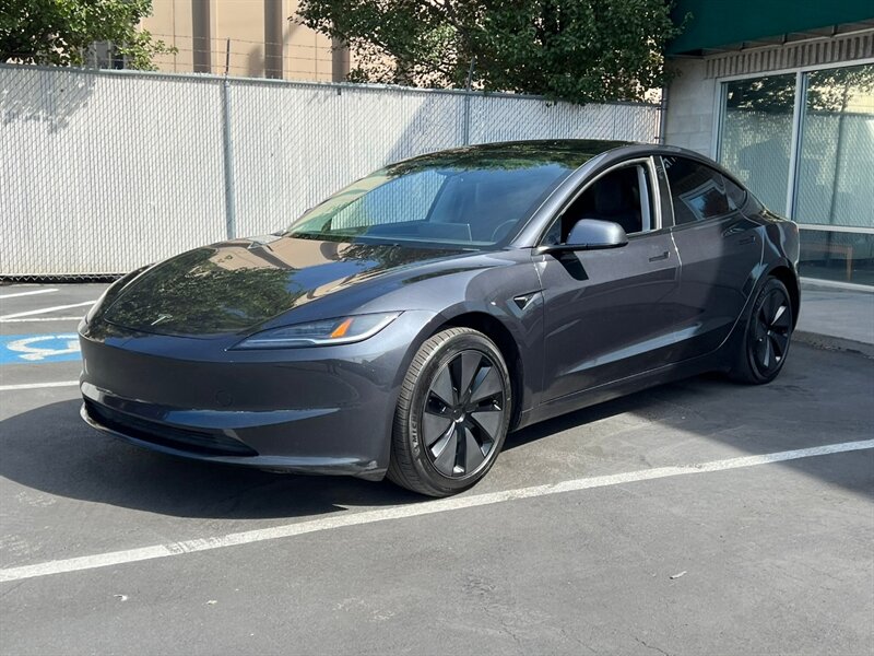 2024 Tesla Model 3 Long Range photo 2