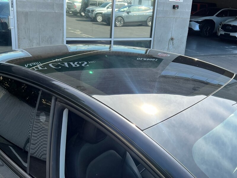 2024 Tesla Model 3 Long Range photo 6