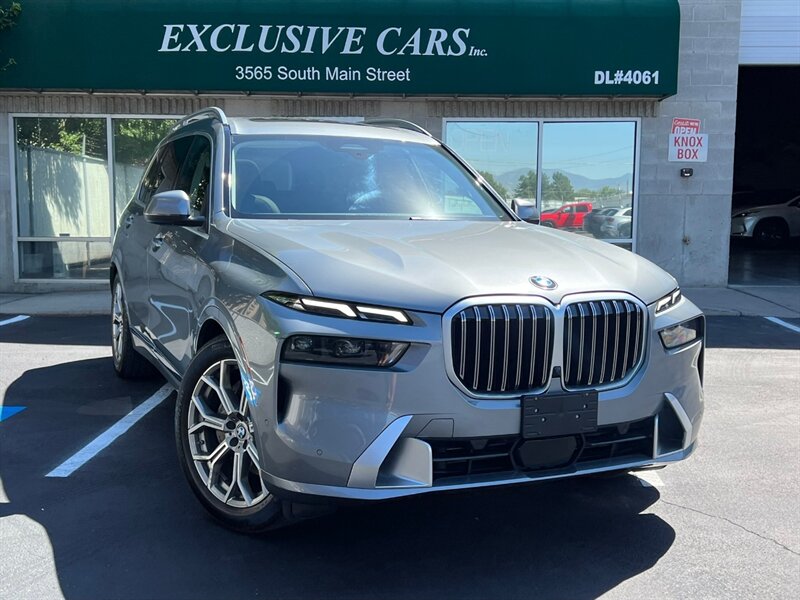 2025 BMW X7 XDrive40i  