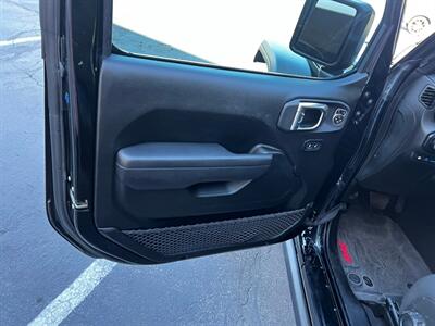 2023 Jeep Wrangler Rubicon 4xe - Photo 18 - Salt Lake City, UT 84115
