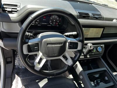 2024 Land Rover Defender 90 P300 S   - Photo 29 - Salt Lake City, UT 84115