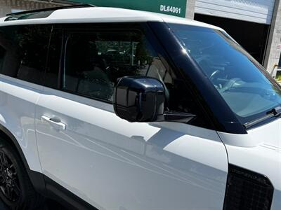 2024 Land Rover Defender 90 P300 S   - Photo 9 - Salt Lake City, UT 84115