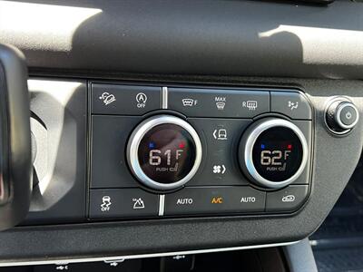 2024 Land Rover Defender 90 P300 S   - Photo 32 - Salt Lake City, UT 84115