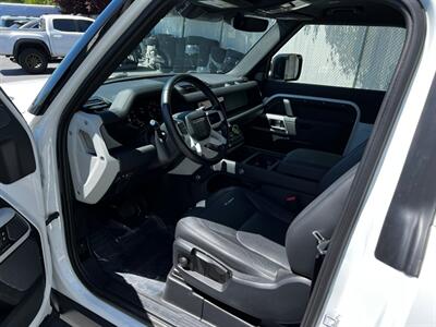2024 Land Rover Defender 90 P300 S   - Photo 16 - Salt Lake City, UT 84115