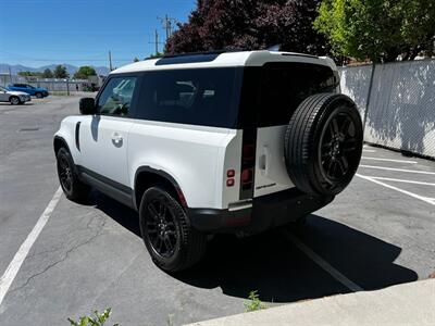 2024 Land Rover Defender 90 P300 S   - Photo 5 - Salt Lake City, UT 84115