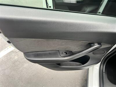 2022 Tesla Model Y Performance   - Photo 19 - Salt Lake City, UT 84115