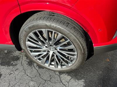 2024 Lexus RX 450h+ Luxury - Photo 13 - Salt Lake City, UT 84115