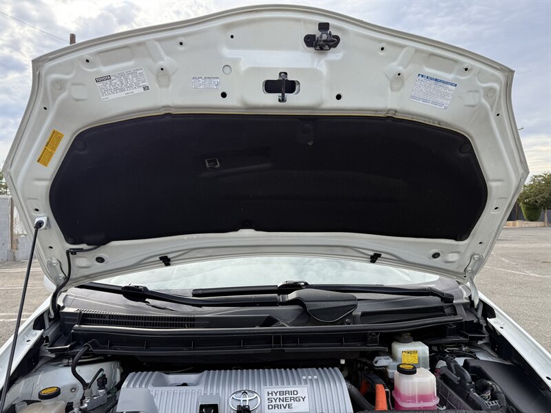 2014 Toyota Prius One  