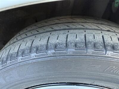 2014 Toyota Prius Three   - Photo 30 - Reseda, CA 91335