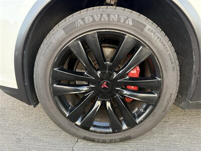 2017 Tesla Model X 100D   - Photo 39 - Reseda, CA 91335