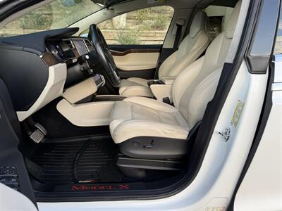 2017 Tesla Model X 100D   - Photo 17 - Reseda, CA 91335