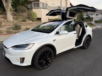 2017 Tesla Model X 100D   - Photo 11 - Reseda, CA 91335