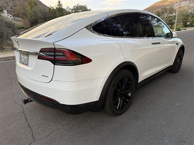 2017 Tesla Model X 100D   - Photo 7 - Reseda, CA 91335