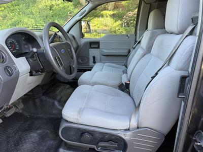 2004 Ford F-150 STX   - Photo 12 - Reseda, CA 91335