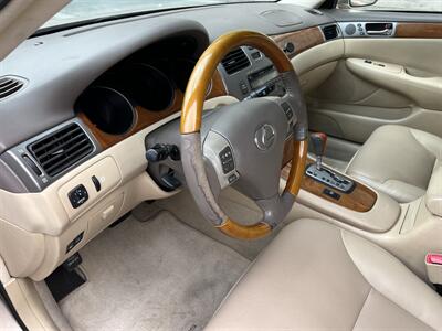 2005 Lexus ES 330   - Photo 15 - Reseda, CA 91335