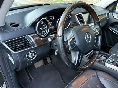2014 Mercedes-Benz GL 450 4MATIC   - Photo 24 - Reseda, CA 91335
