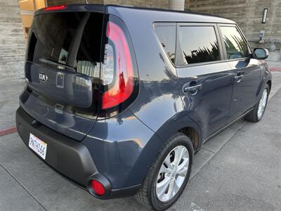 2014 Kia Soul +   - Photo 10 - Reseda, CA 91335