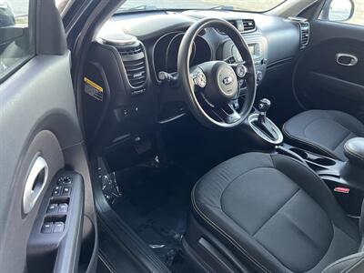 2014 Kia Soul +   - Photo 19 - Reseda, CA 91335