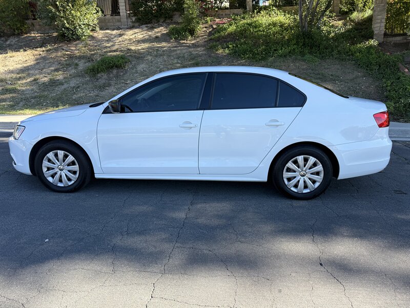 2014 Volkswagen Jetta S photo 3
