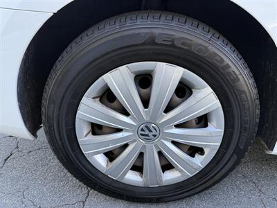2014 Volkswagen Jetta S   - Photo 29 - Reseda, CA 91335