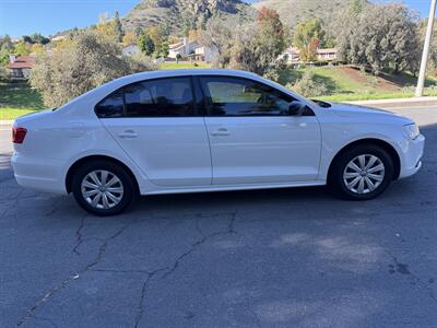2014 Volkswagen Jetta S   - Photo 8 - Reseda, CA 91335