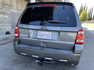 2012 Ford Escape XLT   - Photo 6 - Reseda, CA 91335