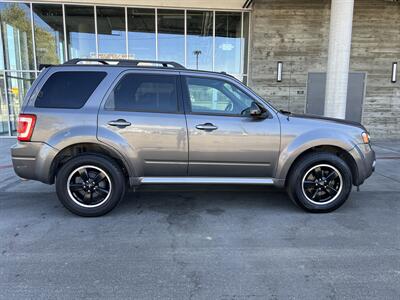 2012 Ford Escape XLT   - Photo 8 - Reseda, CA 91335