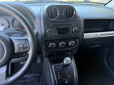 2016 Jeep Compass Sport   - Photo 15 - Reseda, CA 91335