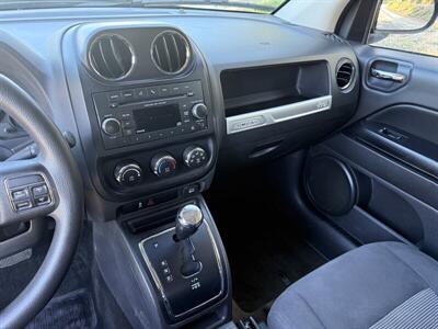 2016 Jeep Compass Sport   - Photo 16 - Reseda, CA 91335