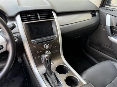 2011 Ford Edge SEL   - Photo 17 - Reseda, CA 91335