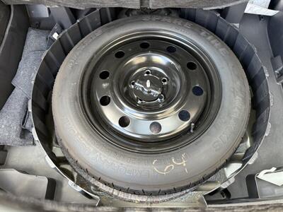 2011 Ford Edge SEL   - Photo 25 - Reseda, CA 91335
