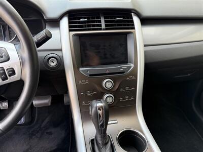 2011 Ford Edge SEL   - Photo 16 - Reseda, CA 91335