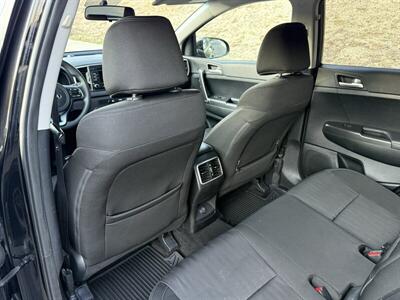 2017 Kia Sportage LX   - Photo 16 - Reseda, CA 91335