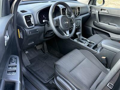 2017 Kia Sportage LX   - Photo 22 - Reseda, CA 91335
