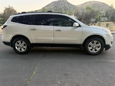 2013 Chevrolet Traverse LT   - Photo 9 - Reseda, CA 91335