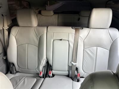2013 Chevrolet Traverse LT   - Photo 16 - Reseda, CA 91335
