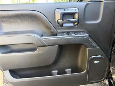 2015 GMC Sierra 1500 SLT   - Photo 30 - Reseda, CA 91335