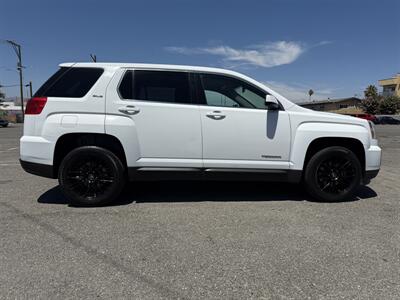 2017 GMC Terrain SLE-1   - Photo 8 - Reseda, CA 91335