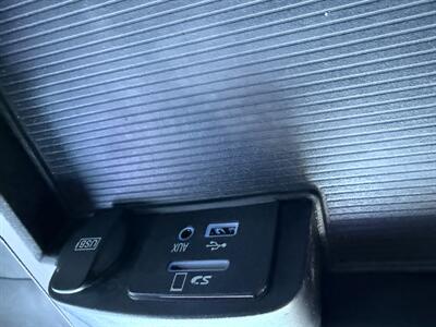 2014 RAM 1500 SLT   - Photo 33 - Reseda, CA 91335