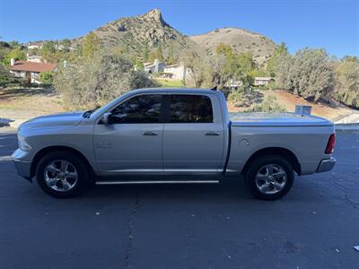 2014 RAM 1500 SLT   - Photo 4 - Reseda, CA 91335