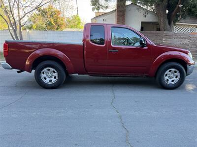 2010 Nissan Frontier SE   - Photo 8 - Reseda, CA 91335