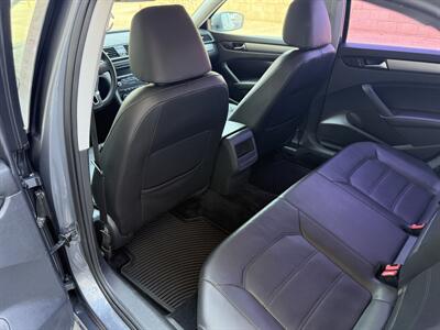 2014 Volkswagen Passat 1.8T S PZEV  Wolfsburg Edition - Photo 19 - Reseda, CA 91335